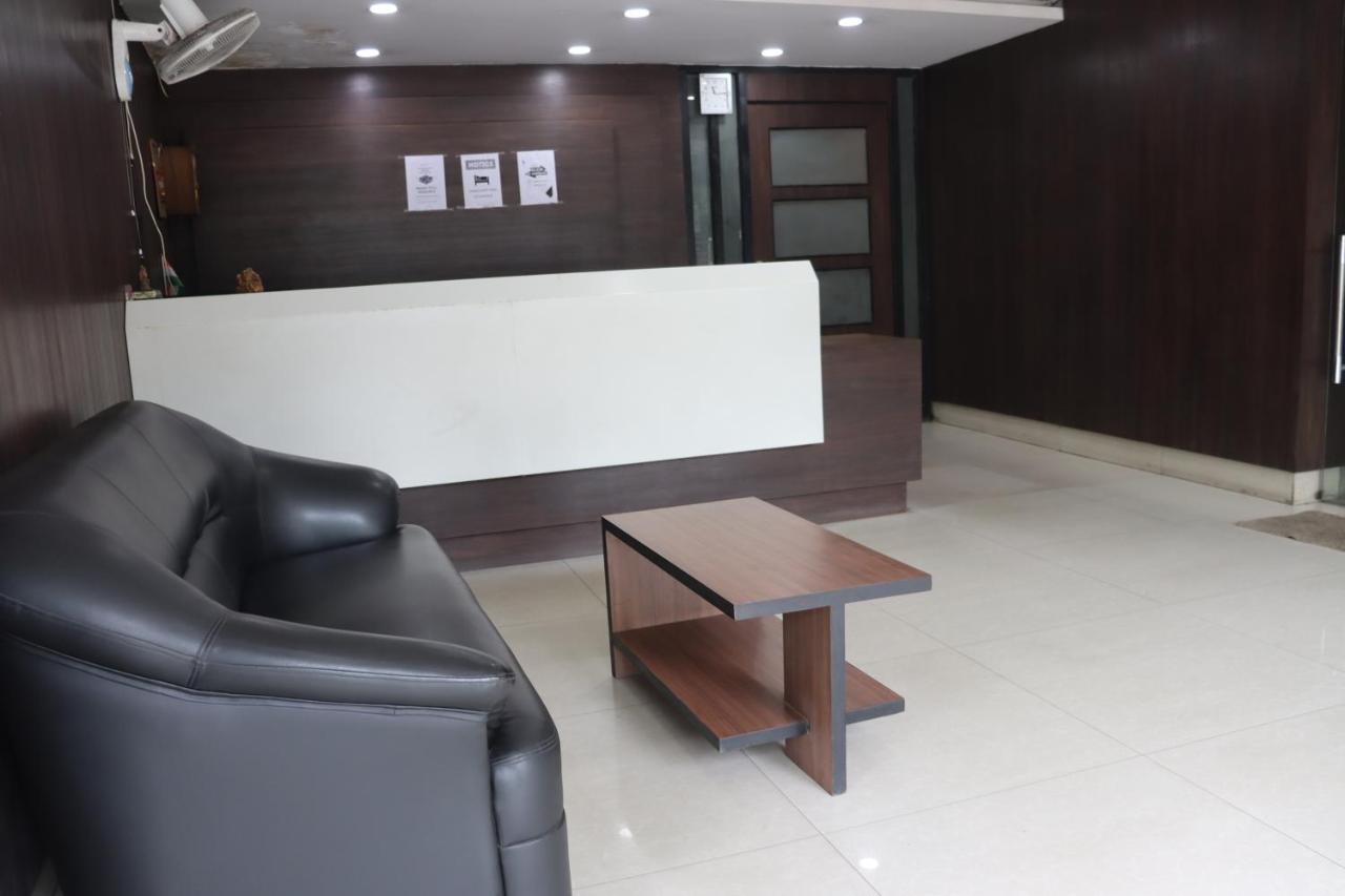 Hotel Chandra Jamshedpur Ngoại thất bức ảnh